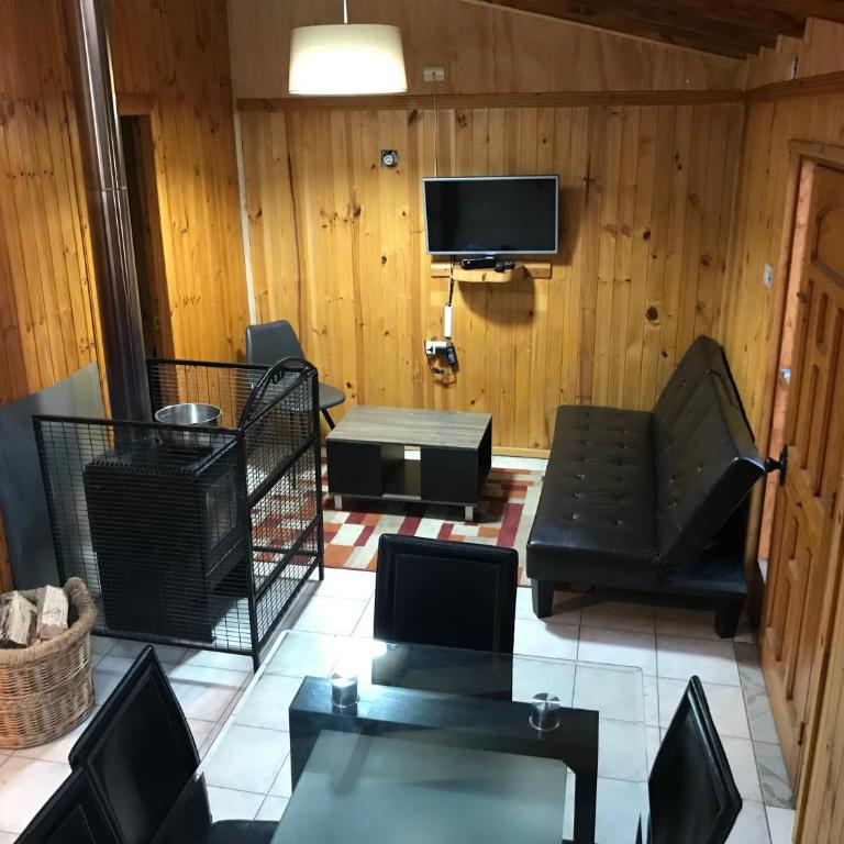Cabañas granja Central - Two-Bedroom House - 15