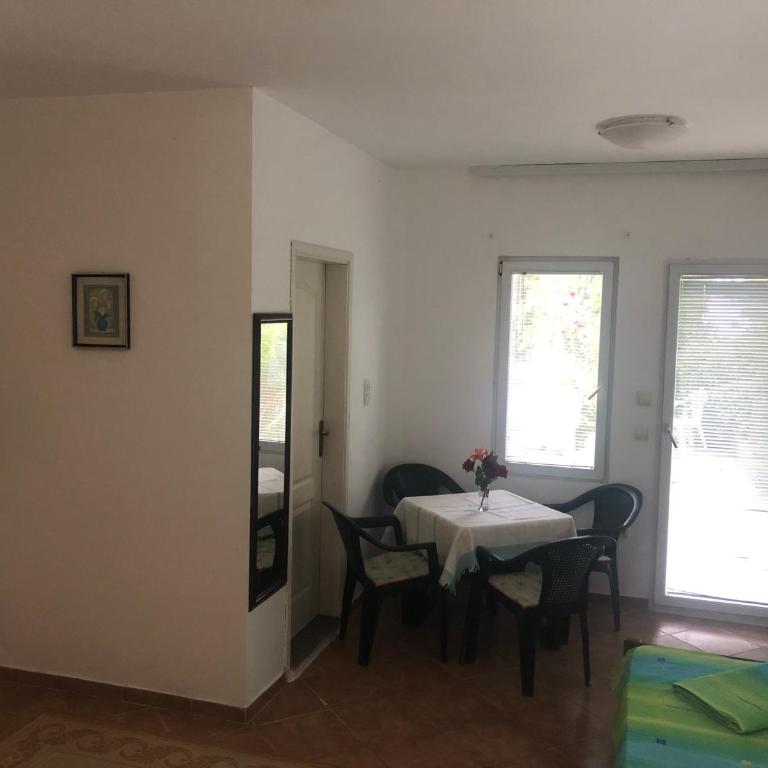 Apartmani Sunce - Superior Četvorokrevetna Soba - 3