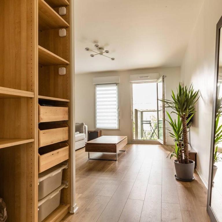 Superbe Studio à 2 Stations de Paris Centre 15min à pied du Stade de France - Appartamento con 1 Camera da Letto - 10
