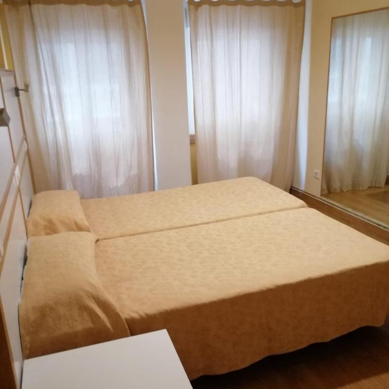 Hostal Mara - Habitación Doble - 1 o 2 camas - 3
