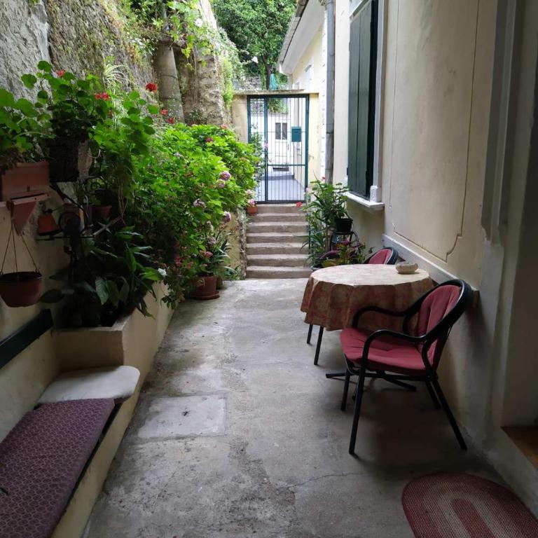 Apartments Martinetti - Apartment with Sea View - 12