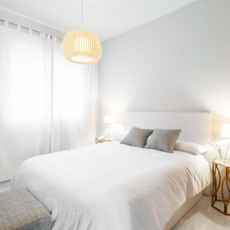 Apartamentos Pinar Málaga Centro - Alcazabilla - Apartamento Deluxe - 3