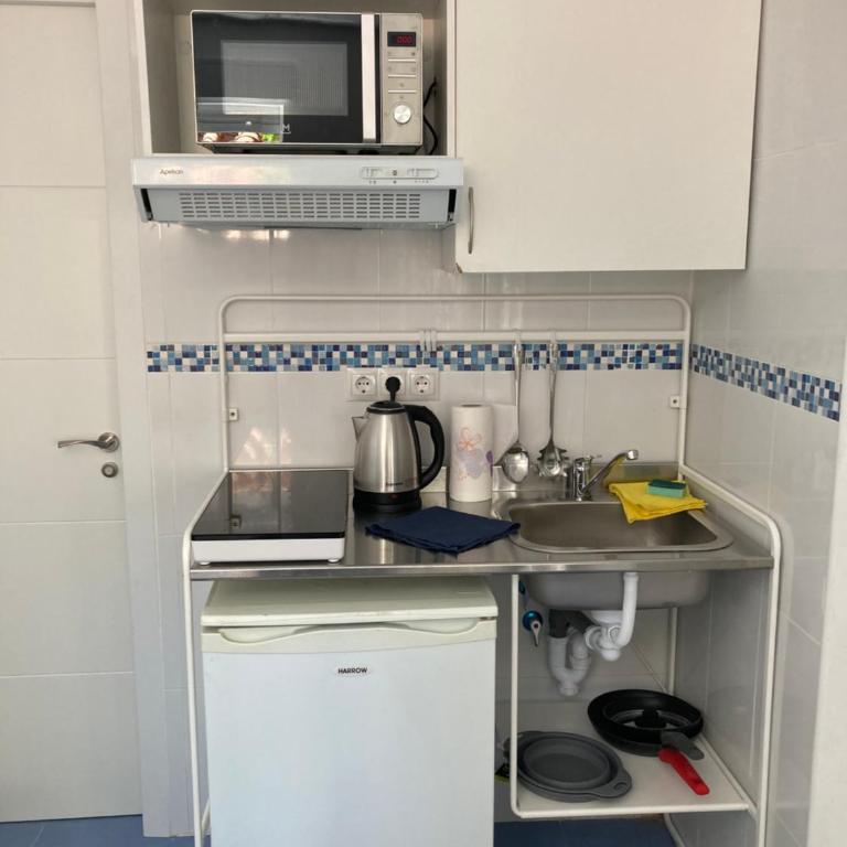Malagueña Salerosa "Apartamento - estudio con terraza" En casa típica de 1 a 4 dormitorios - Apartamento Estudio con terraza o patio privados - 72