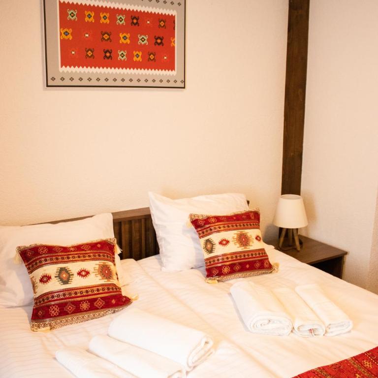Apartments HAN Alifakovac-Sarajevo - Standardna Dvokrevetna Soba sa Bračnim Krevetom - 4