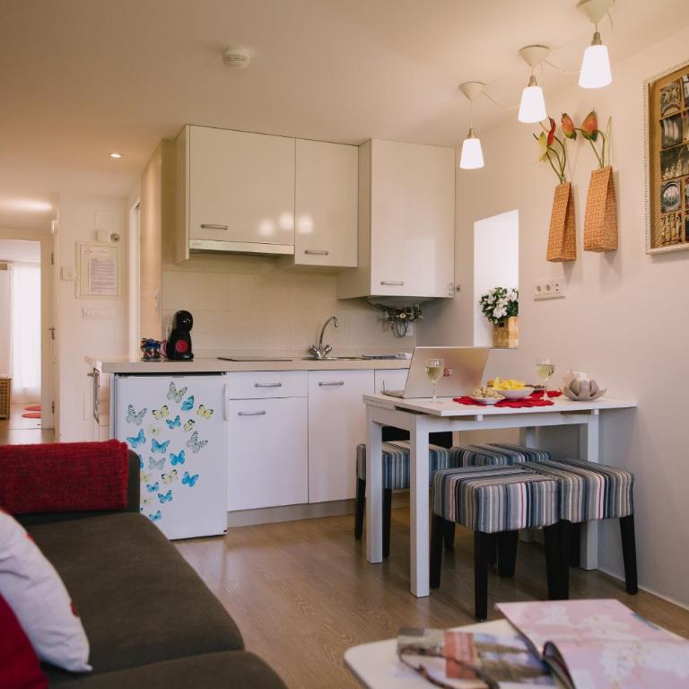 roomPEDRA apartamentos turísticos - Apartamento de 1 dormitorio con balcón - 15