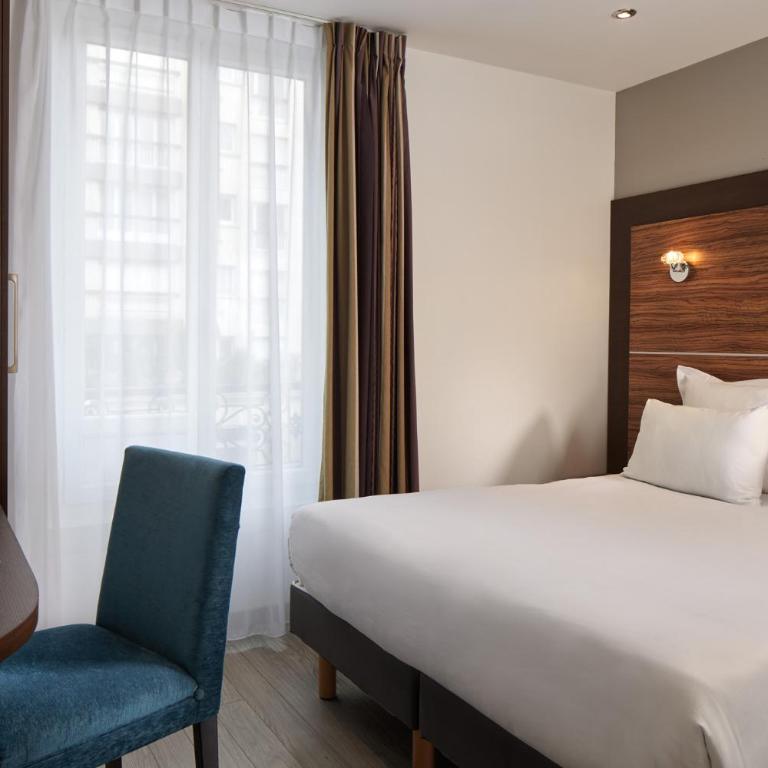 Hotel Apolonia Paris Montmartre; Sure Hotel Collection by Best Western - Chambre Double Standard - 7