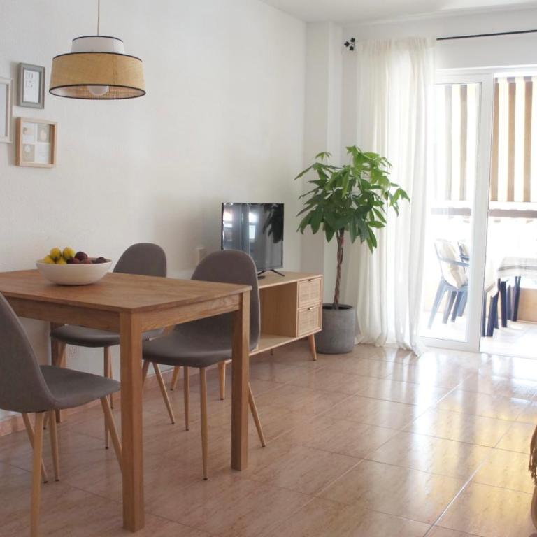 Nice pool apartment in Los Cristianos, excellent location - Apartamento de 2 dormitorios - 5