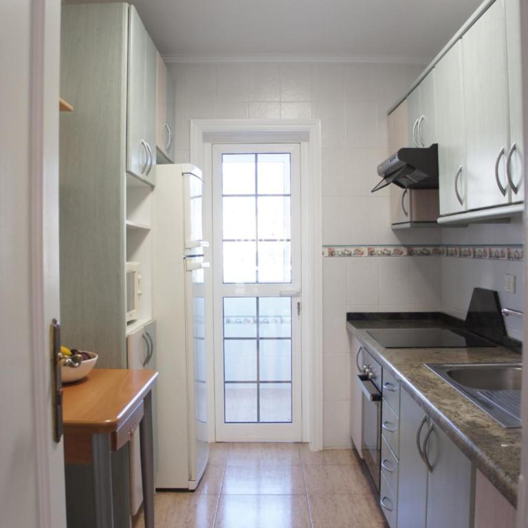 Nice pool apartment in Los Cristianos, excellent location - Apartamento de 2 dormitorios - 21