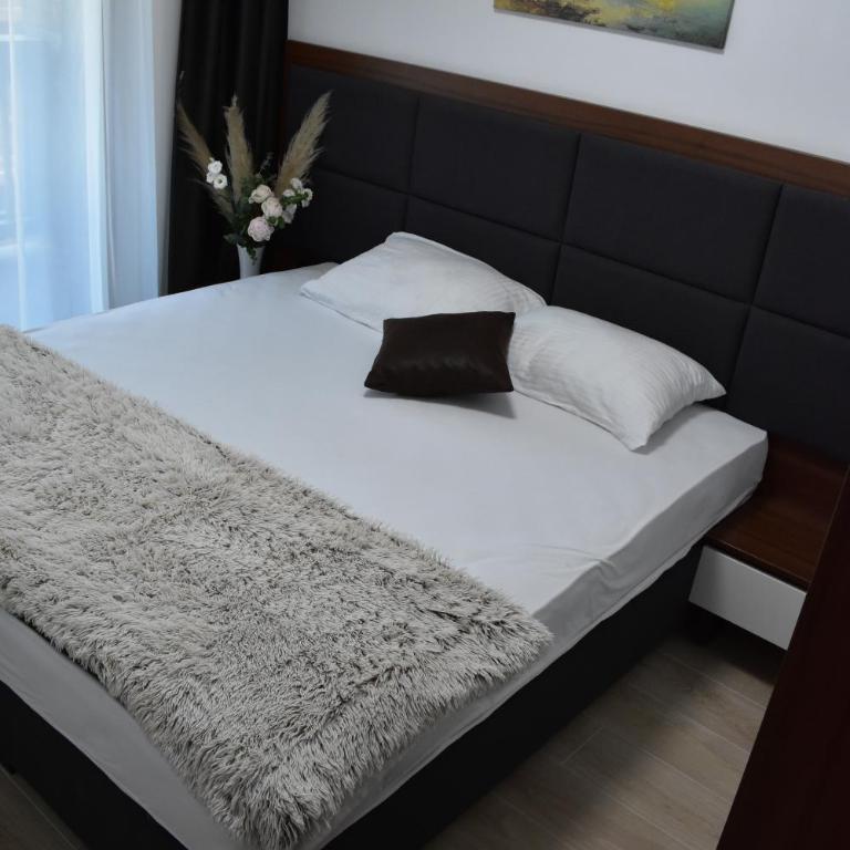 Silver View - One-Bedroom Apartment - 22