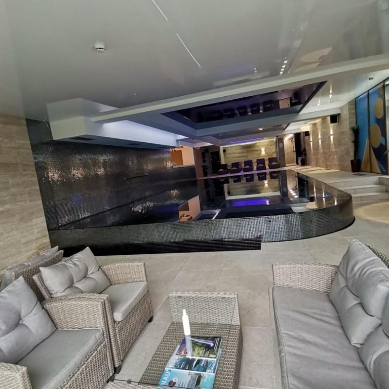 Silver View - One-Bedroom Apartment - 43