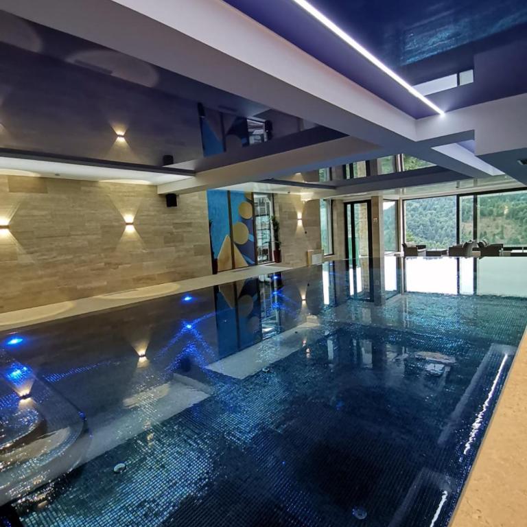 Silver View - One-Bedroom Apartment - 63