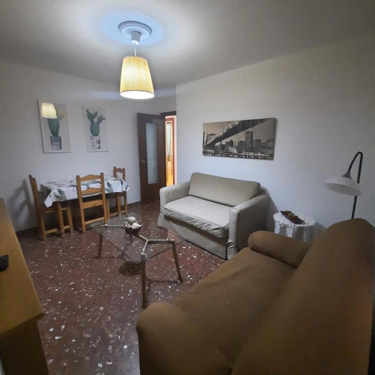Vivienda Turística Acogedora en los Patios de San Basilio - Apartamento - 2