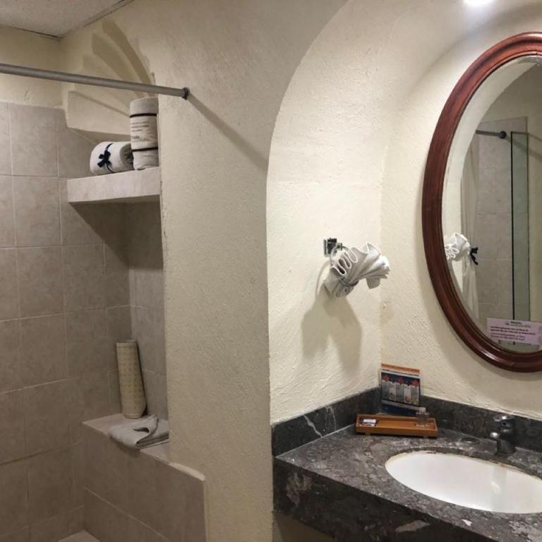 HMB Guadalajara Centro - Double Room - 3