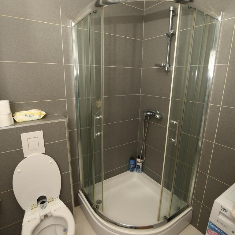 Sky Way Studio Apartment - Studio Apartment - 27