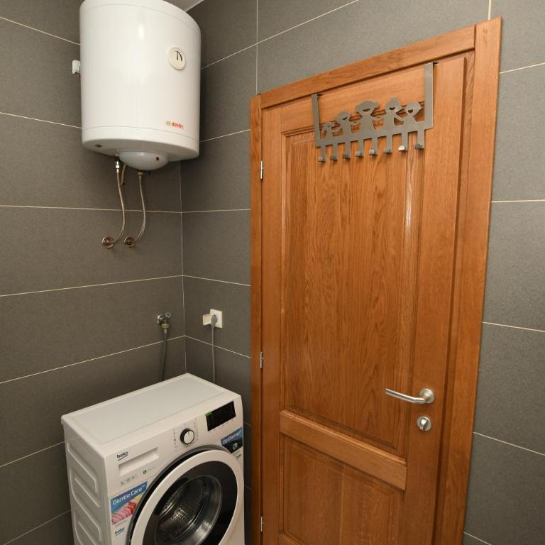 Sky Way Studio Apartment - Studio Apartment - 26