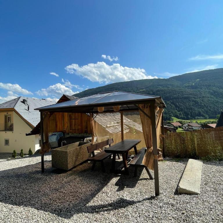 Apartments, Guest House & historic Chalet Neuhaus - Appartamento Deluxe - 14