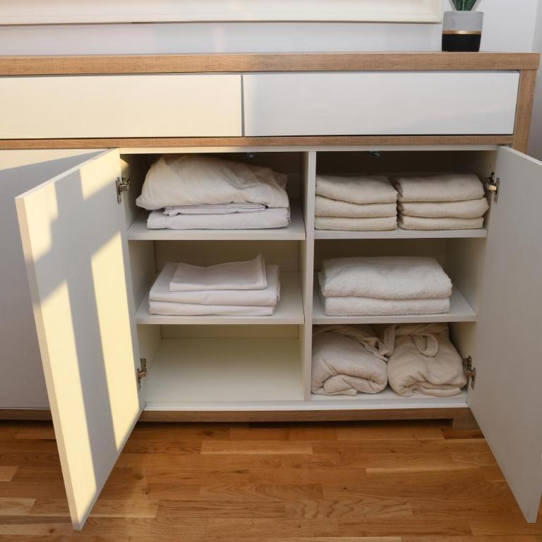 Sky Way Studio Apartment - Studio Apartment - 29