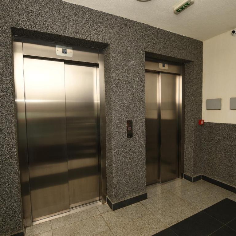 Sky Way Studio Apartment - Studio Apartment - 33