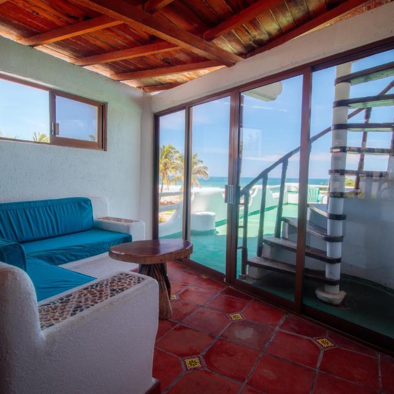 Hotel y Bungalows Acuario - Habitación Deluxe con 2 camas grandes - 8