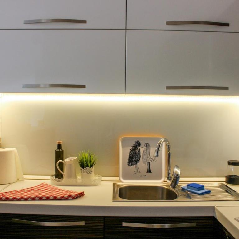 Capital apartment - Two-Bedroom Apartment with Balcony and Sea View - 7