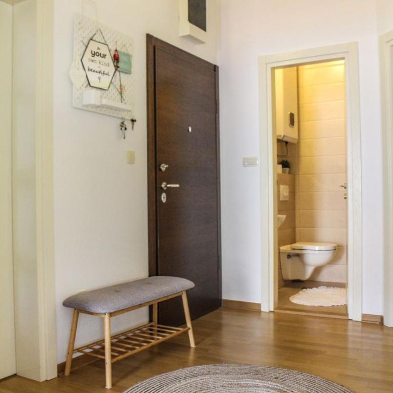 Capital apartment - Two-Bedroom Apartment with Balcony and Sea View - 15