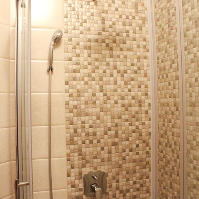 Capital apartment - Two-Bedroom Apartment with Balcony and Sea View - 25