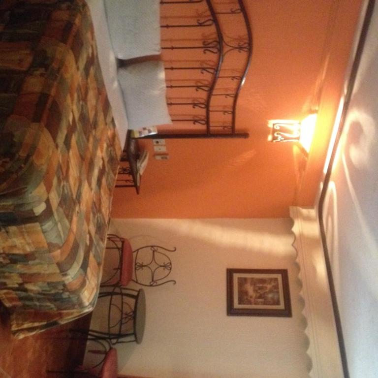 Hotel La Paz - Standard Room with Air Conditioner - 1