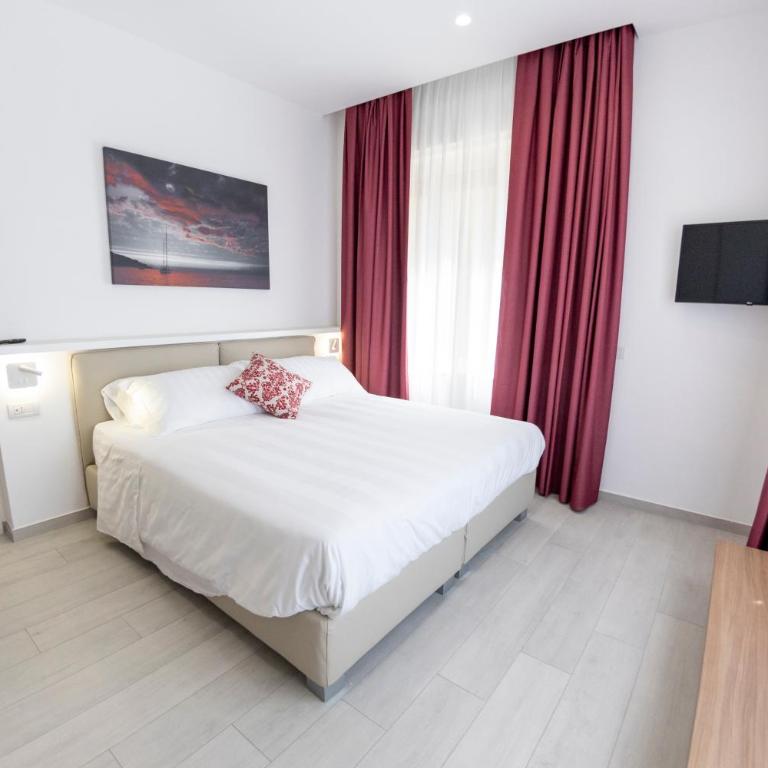 Casa Marino - Double Room with Balcony - 8
