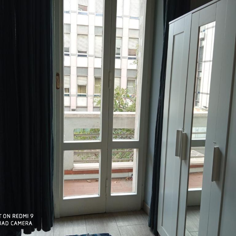 NEW PARADISE - Deluxe King Room - 11