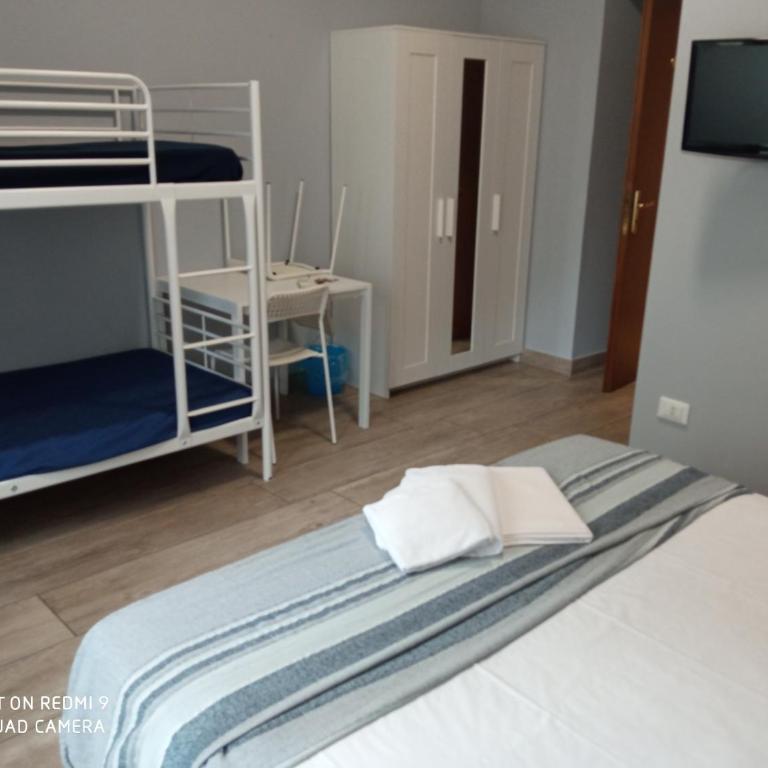 NEW PARADISE - Comfort Quadruple Room - 13