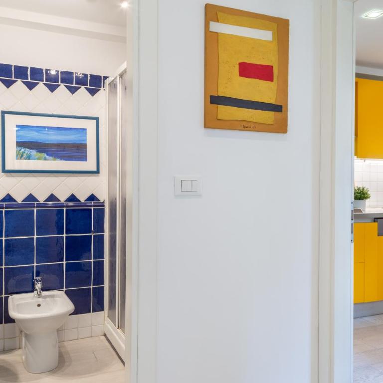 Luxury 350 Sq Mt flat with Terrace central Trieste - Three-Bedroom Apartment - 42