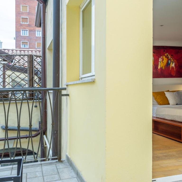 Luxury 350 Sq Mt flat with Terrace central Trieste - Three-Bedroom Apartment - 31