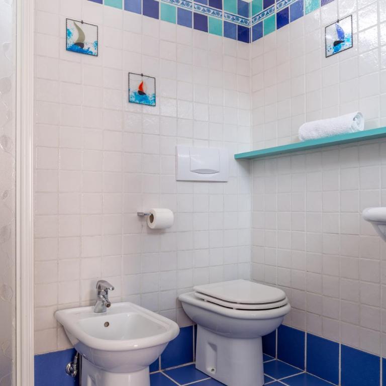 Luxury 350 Sq Mt flat with Terrace central Trieste - Three-Bedroom Apartment - 24