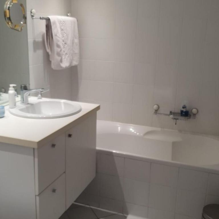 Golfo d'Oro - Appartamento con 1 Camera da Letto - 12