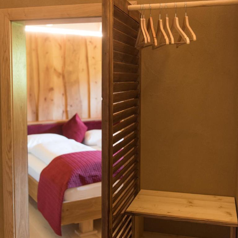 Bio Weingut Georgium - Suite mit Balkon - 10