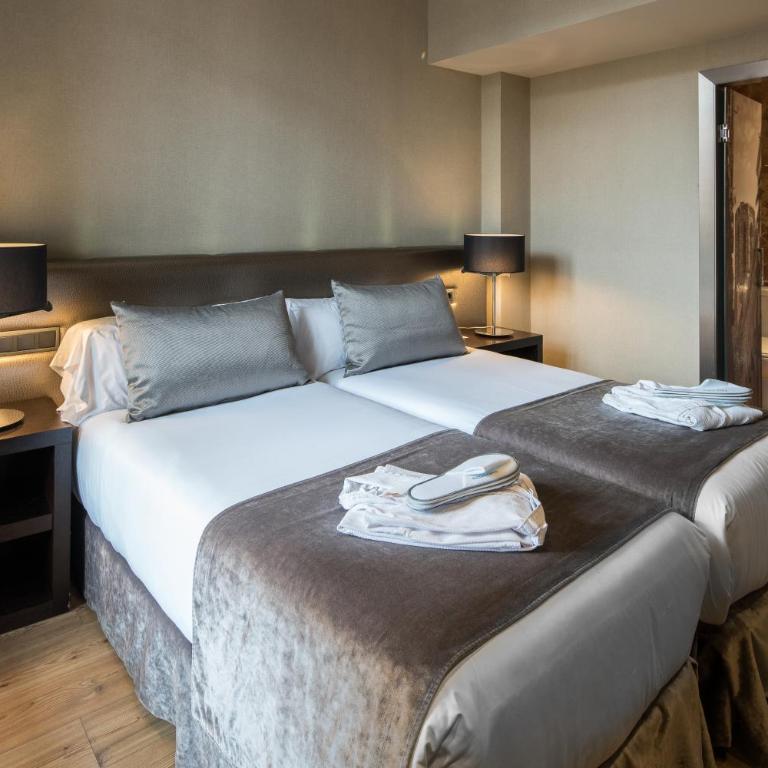 Catalonia Portal de l'Angel - Double or Twin Room with Terrace - 5