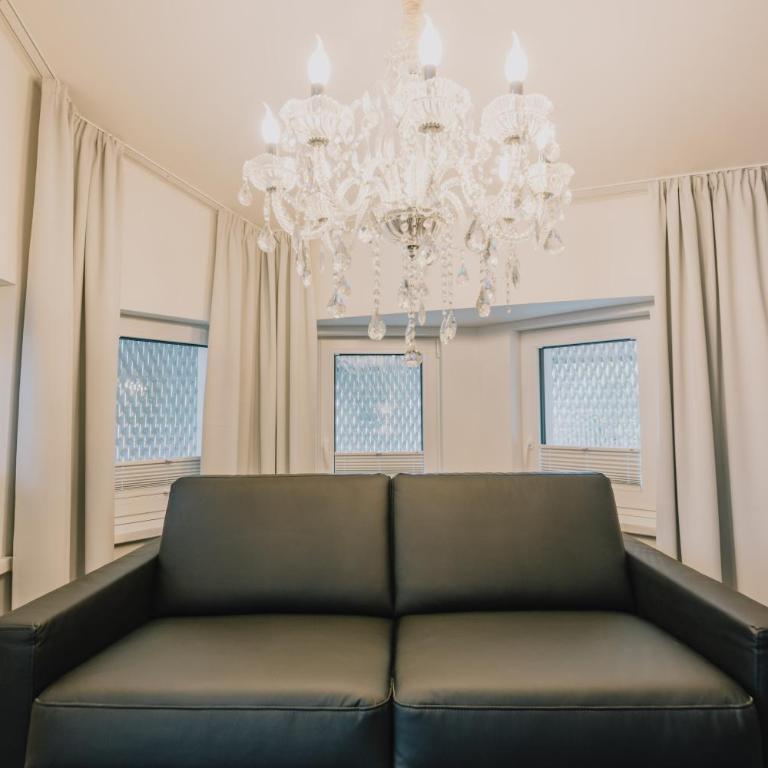 The Place Boutique & Design Hotel Flachau - Doppelzimmer mit Zustellbett (4 Erwachsene) - 9