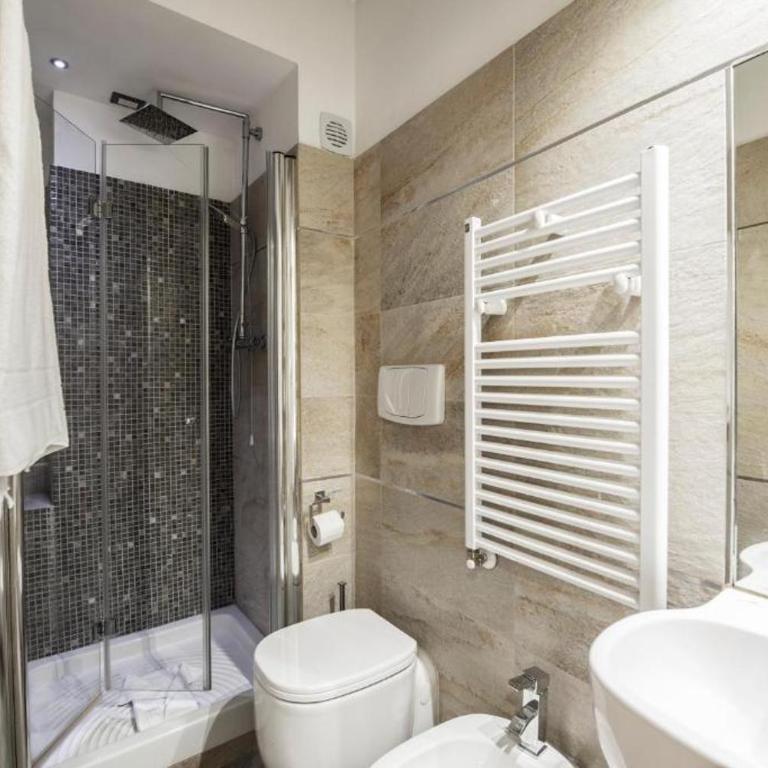 Corso Suite 107 Rooms Wellness & Spa - Camera Queen Superior - 6