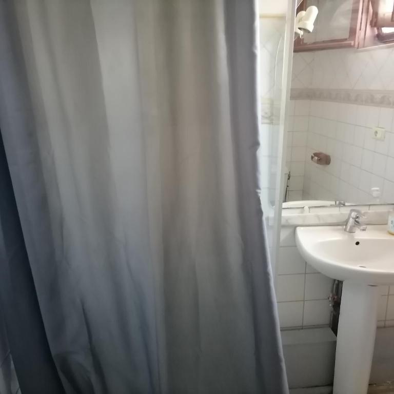 jolie appartement proche du parc des expositions - Apartment mit 1 Schlafzimmer - 3