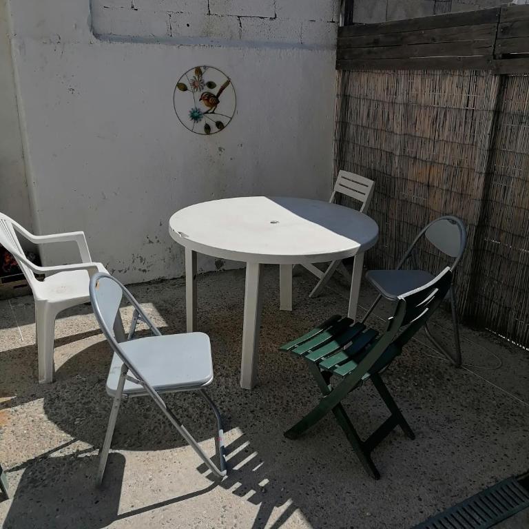 jolie appartement proche du parc des expositions - Apartment mit 1 Schlafzimmer - 10