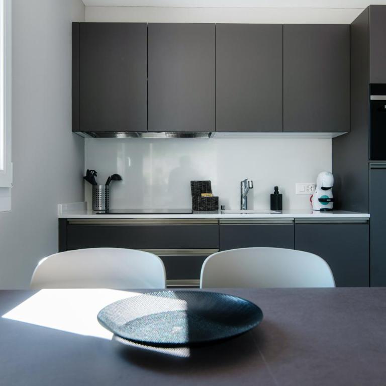 Locarno Studios by Quokka 360 - Modern City Studios in Central Locarno - Appartamento Monolocale - 11