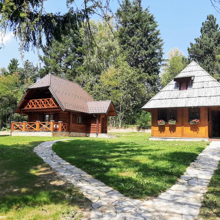 Zlatiborske brvnare - Brvnara sa 1 Spavaćom Sobom - 2