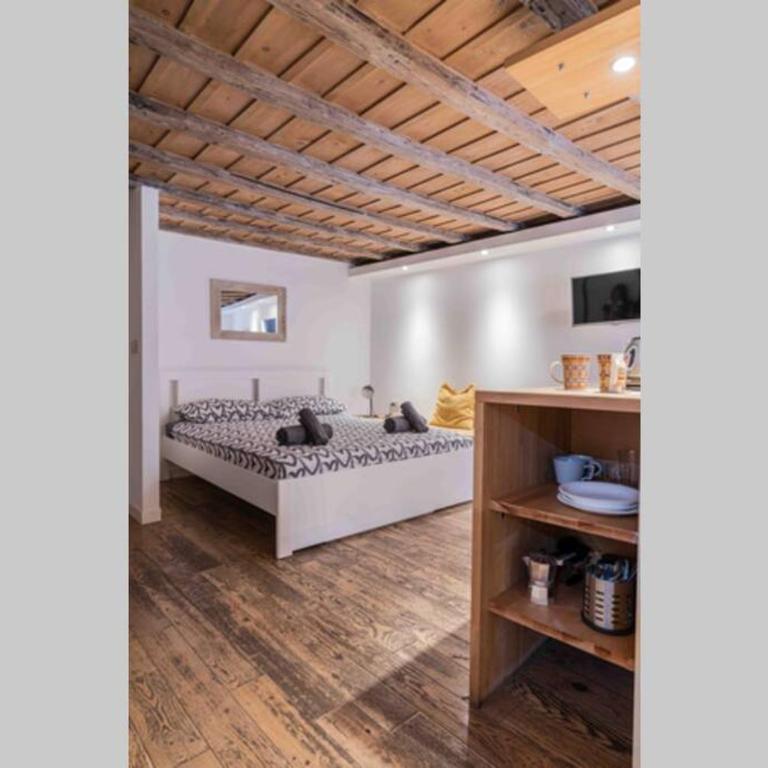 Biscione Loft - Appartamento con 1 Camera da Letto - 3
