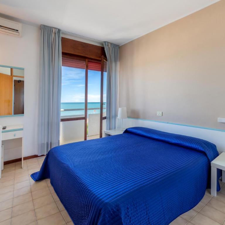 Hotel Sanremo - Camera Matrimoniale con Vista Mare - 2