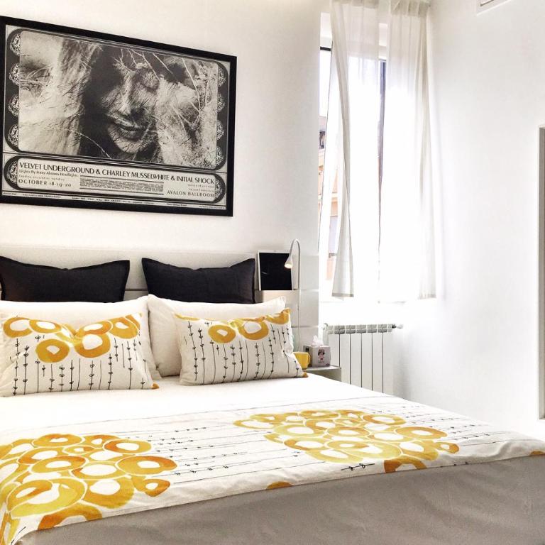 PIGNETO VILLAGE B&B Roma Apartment with Balcony Metro C - Appartamento con Balcone - 1