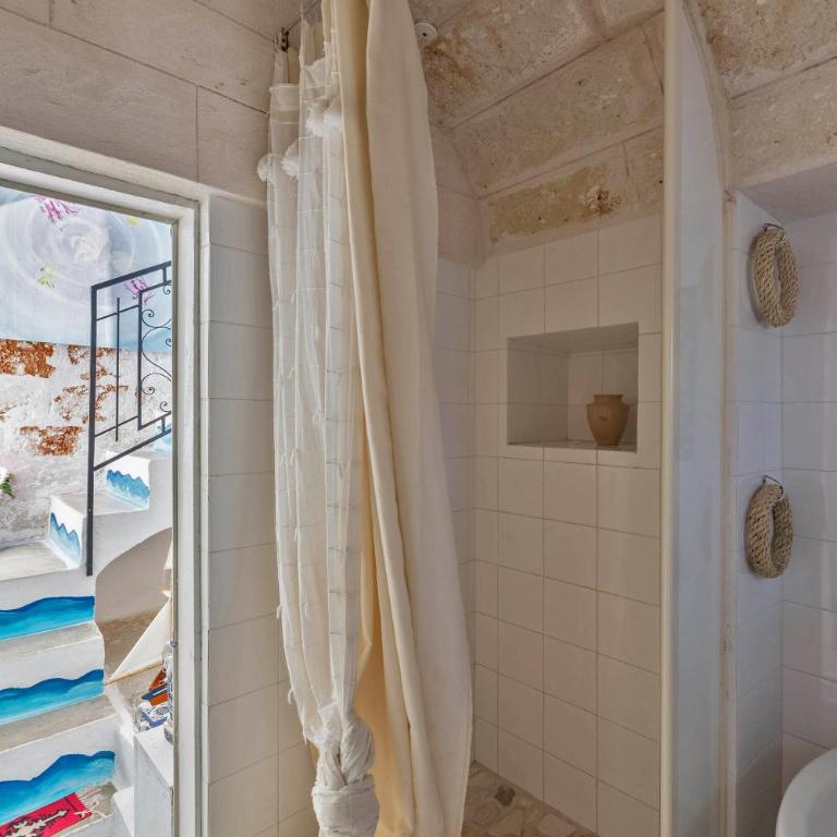 Casa Lorenzo - One-Bedroom Apartment - 14