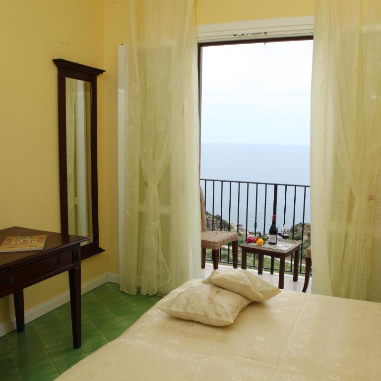 Torre Bennistra - Camera Matrimoniale con Vista Mare - 3