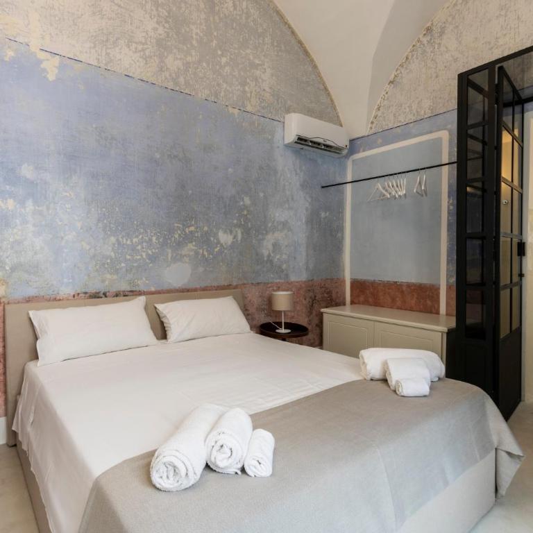 Palazzo Balsamo - Camera Matrimoniale - 8