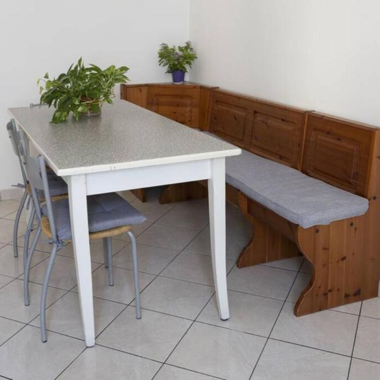 La casa di Anna - Appartamento con 2 Camere da Letto - 2