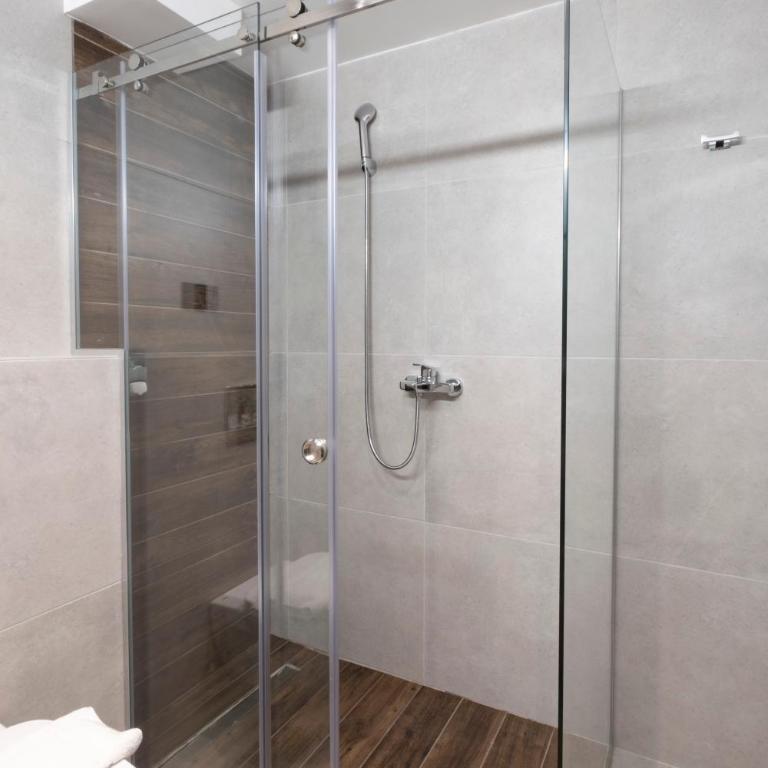 Mila apartmani Kopaonik - King Studio with Sofa Bed - 13